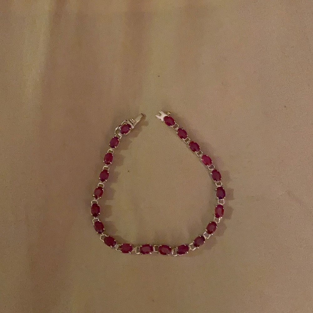 Ruby Bracket